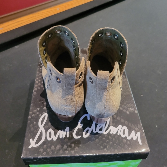 Sam Edelman Rubin gromit booties moss green suede size 7.5 - Picture 6 of 8